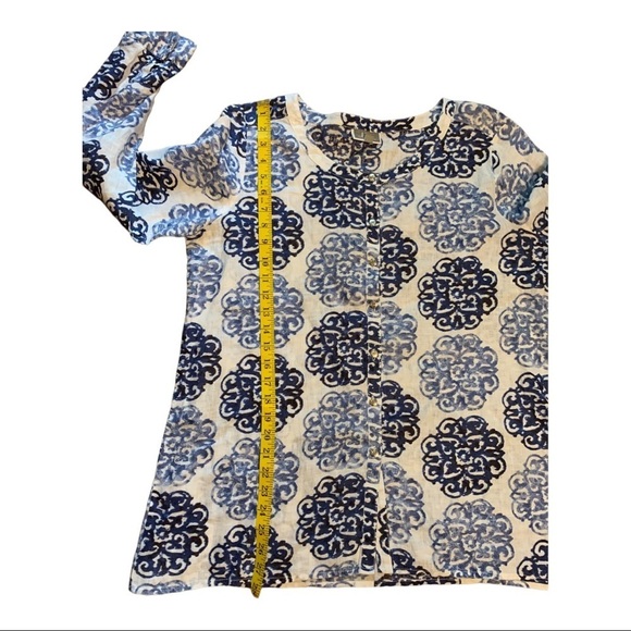 JM Collection Women's Size 12 Top Blue & White Paisley Button Down - Picture 4 of 10